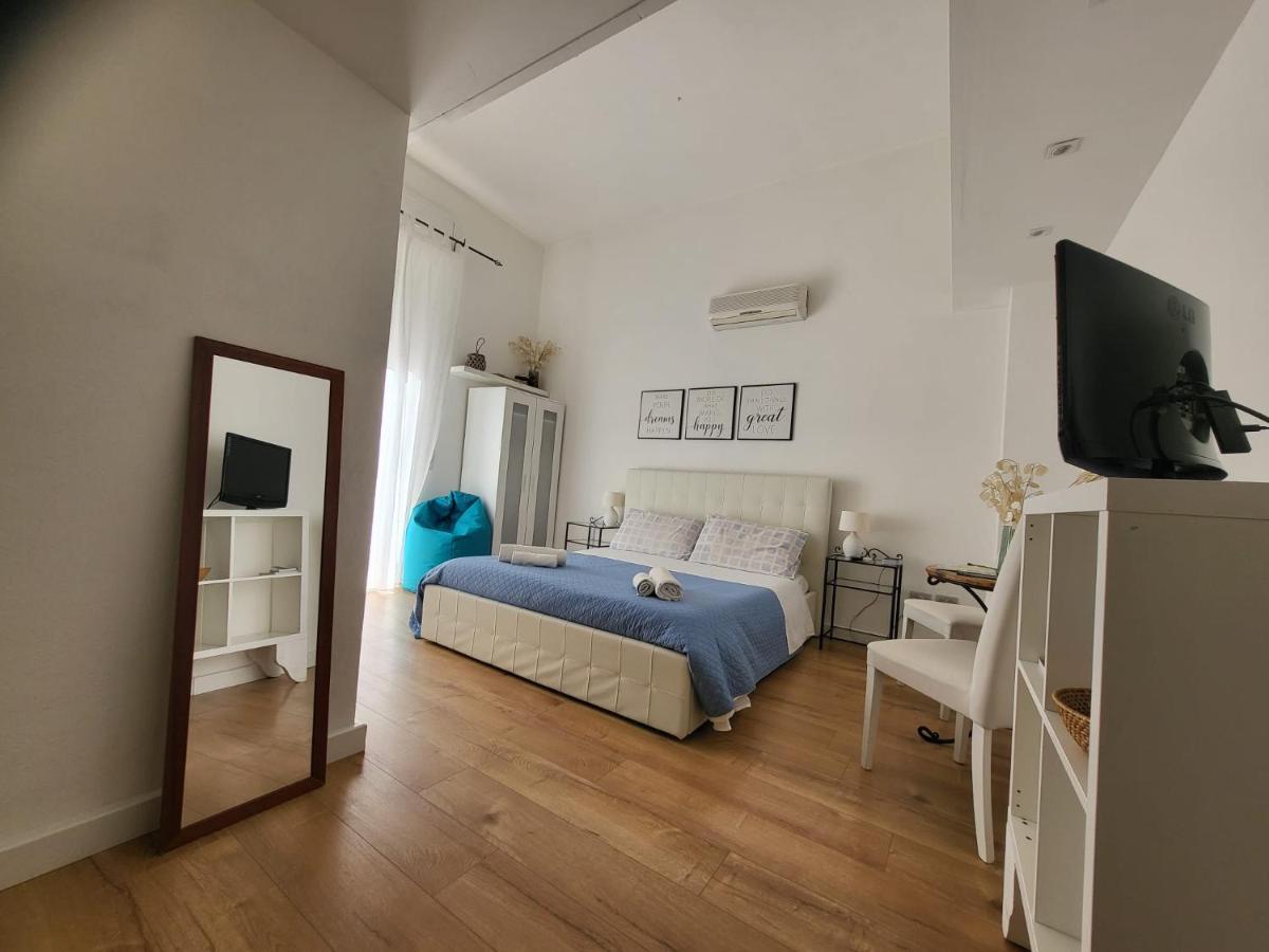 Bed and breakfast Living Cagliari Extérieur photo