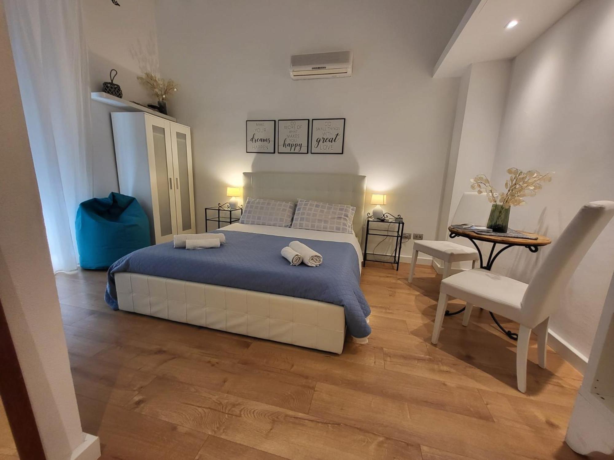 Bed and breakfast Living Cagliari Extérieur photo